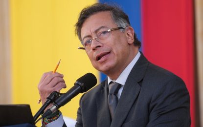 «Nuevo escenario de guerra»: Petro dice que una de las lanchas atacadas por Estados Unidos era colombiana