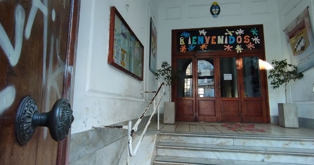 paro-docente-de-ctera:-arranco-la-medida-de-fuerza-en-todo-el-pais-y-los-gremios-marchan-al-congreso