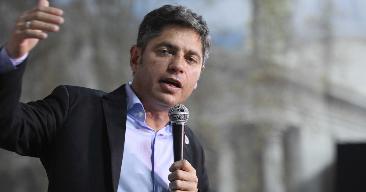 kicillof,-en-modo-campana-contra-milei:-«nos-tiene-hace-dos-anos-cruzando-el-desierto-y-le-da-anchoas-a-la-gente»