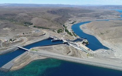 Las privatizaciones hidroeléctricas llegan a US$ 685 millones: perdieron dos multinacionales y entran más argentinos