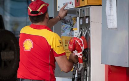 Venta de Shell en Argentina: quedan dos candidatos en carrera