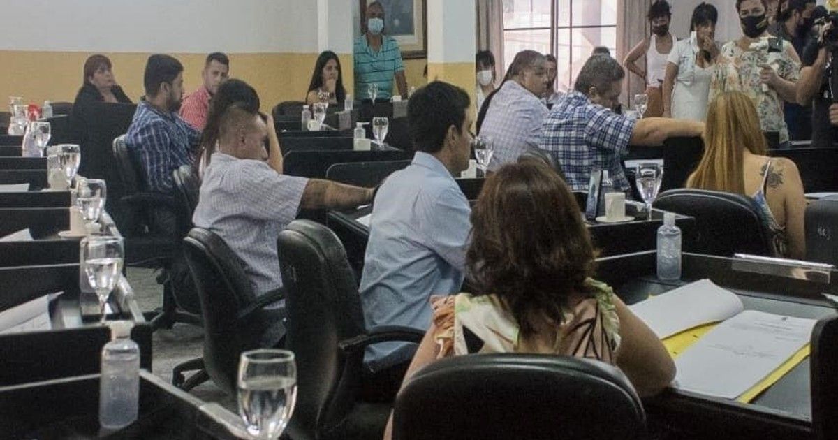 libertarios-reclaman-a-kicillof-que-se-pronuncie-por-los-incidentes-en-jose-c-paz-para-«no-ser-complice-de-ishii-y-su-patota-municipal»