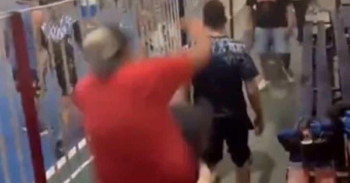 escandalo-en-un-partido-de-futbol-infantil-en-lanus:-batalla-campal-entre-padres-y-los-dos-equipos-eliminados