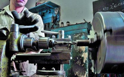 La economía volvió a caer en octubre: cedió 0,4% contra septiembre