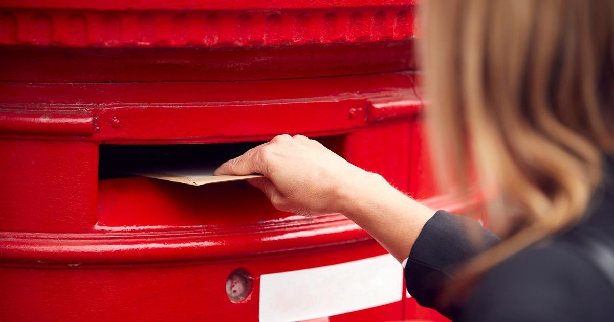 el-primer-pais-del-mundo-en-eliminar-el-correo-postal:-«fin-de-una-era-y-corazones-rotos»
