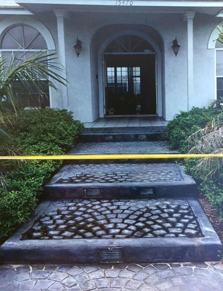  Marlene Warren fue asesinada en la puerta de su casa en un barrio residencial de Florida, Estados Unidos Foto Clarín.