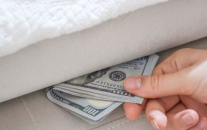 Inocencia fiscal: reunión clave entre los bancos, ARCA y el Central para apurar la salida de los «dólares del colchón»